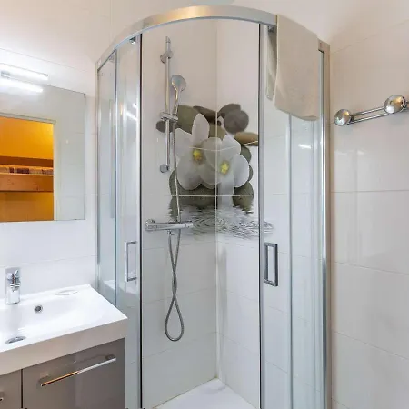 Gourette, 1 Pièce, 6 Personnes - Fr-1-400-42 Appartement Gourette